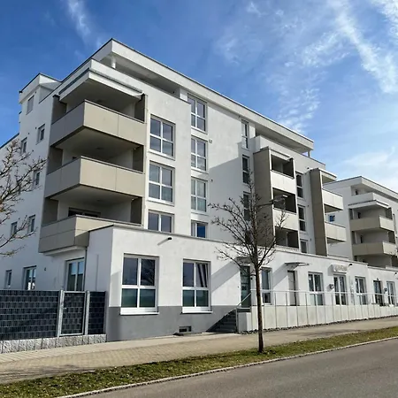 My Europaallee 26 公寓 *